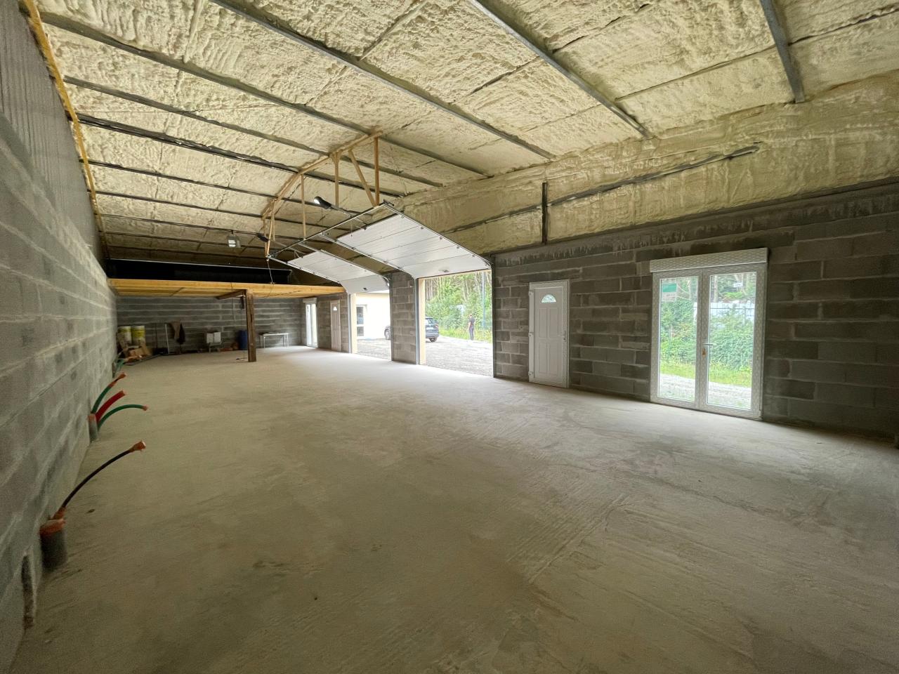 Local d'activité La Mézière 143m² Location local d'activité La Mézière Ille-et-Vilaine OLACT2425384 0